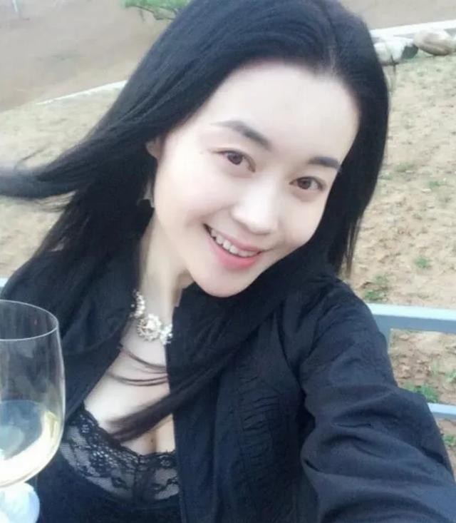 关婷娜个人简历生活照(著名演员关婷娜资料)