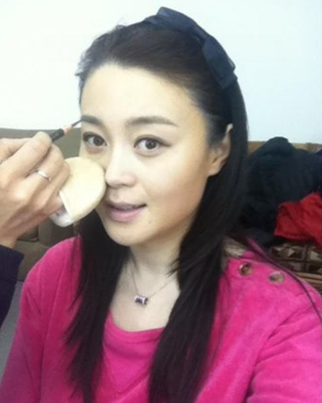 关婷娜个人简历生活照(著名演员关婷娜资料)