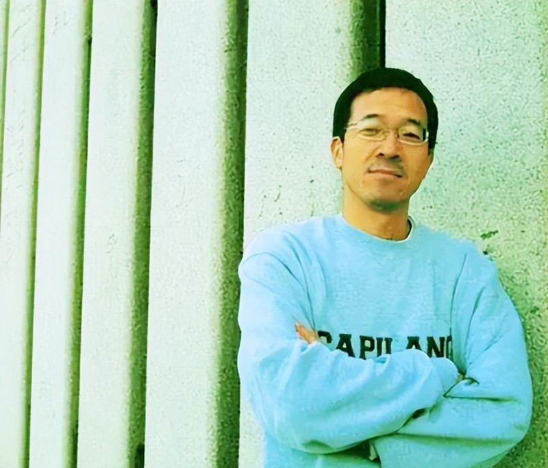 俞敏洪的妻子(凤凰男俞敏洪婚前卑微婚后弱势)