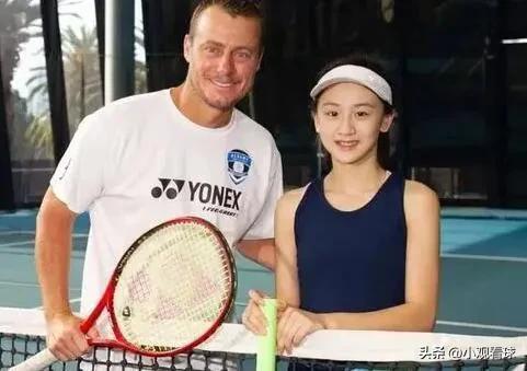 田亮的女儿田雨橙投身于职业网球，或许与田亮的亲身经历有关