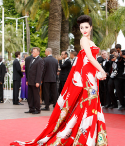 ​范冰冰是78年出生 范冰冰今年多大了岁数