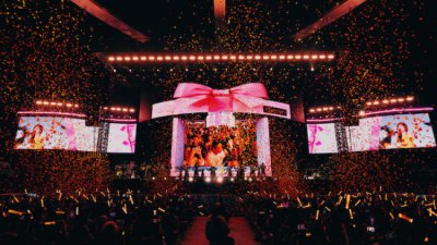 ​王心凌演唱会广州站甜嗨继续 再唱《羽毛》送彩蛋