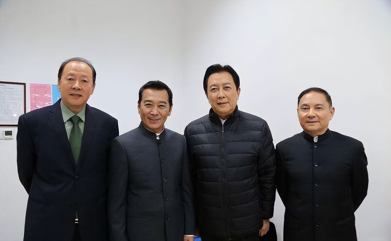 国家一级演员候总的“奇怪”成名史