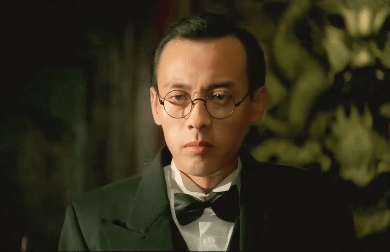 国家一级演员候总的“奇怪”成名史