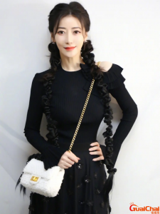 ​陈紫函个人资料简介 陈紫函多大