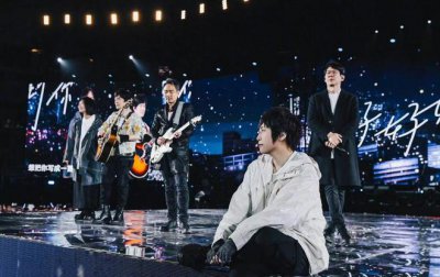 ​五月天方疑似回应假唱 宣布巴黎站演唱会开直播