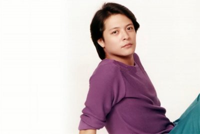 ​刘文正个人资料：曾与邓丽君齐名，30岁成巨星、40岁玩失踪，70岁“诈死”求