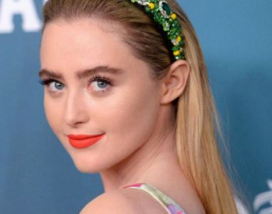 ​Kathryn Love Newton(凯瑟琳·纽顿)是谁 高尔夫打的不错