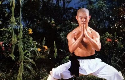 ​从少林寺走出来的明星，这5位明星有人成影帝有人却糊了