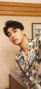 ​李易峰图片(李易峰图片壁纸)