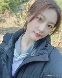 ​韩国排名第一的新生代美女(你们认识？还是个00后)