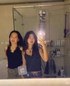 ​曹格女儿近状曝光，13岁Grace穿搭清凉显成熟