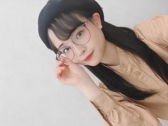 不挑食的工藤拉拉写真分享，暗黑界的女战神！