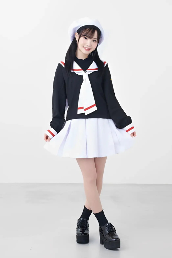 不挑食的工藤拉拉写真分享，暗黑界的女战神！