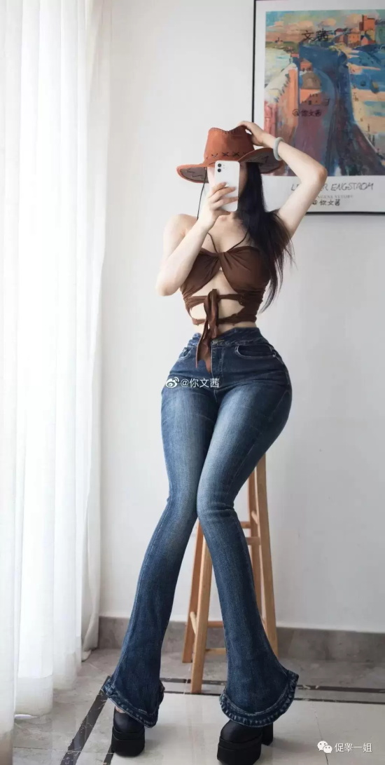 重庆最美女孩图片分享（重庆辣妹晒数张性感照片）