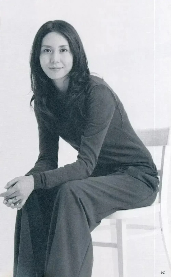 松岛菜菜子20年前的美貌再次引热议，不愧是“日剧女神”