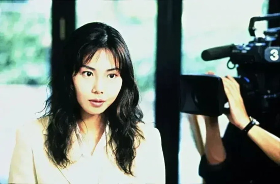 松岛菜菜子20年前的美貌再次引热议，不愧是“日剧女神”