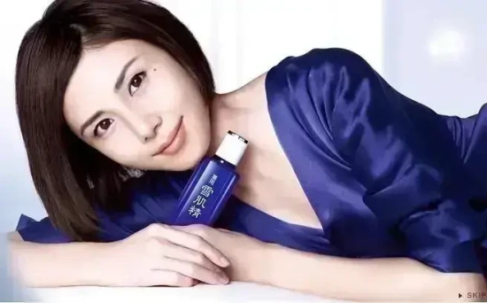 松岛菜菜子20年前的美貌再次引热议，不愧是“日剧女神”