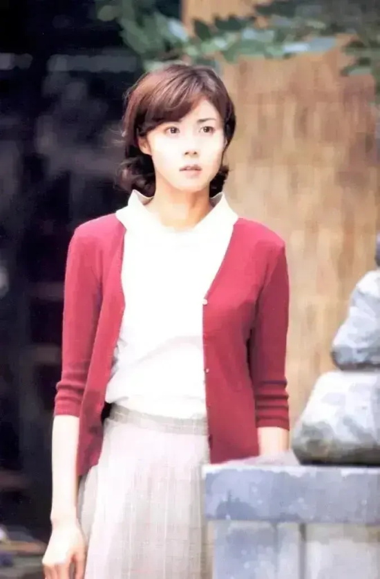 松岛菜菜子20年前的美貌再次引热议，不愧是“日剧女神”