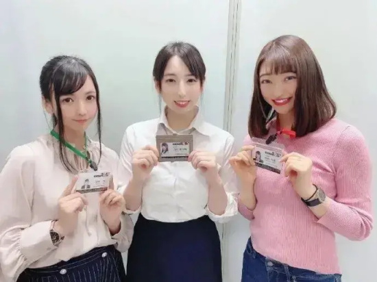 日本女星宮崎リン写真分享,日泰混血新人老师!