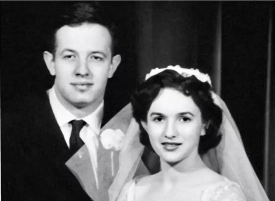 约翰纳什妻子是谁（约翰纳什与妻子晚年双双遇难）