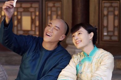 ​被男星暗恋的女星都有谁 他因一幅漫画而被扒出暗恋