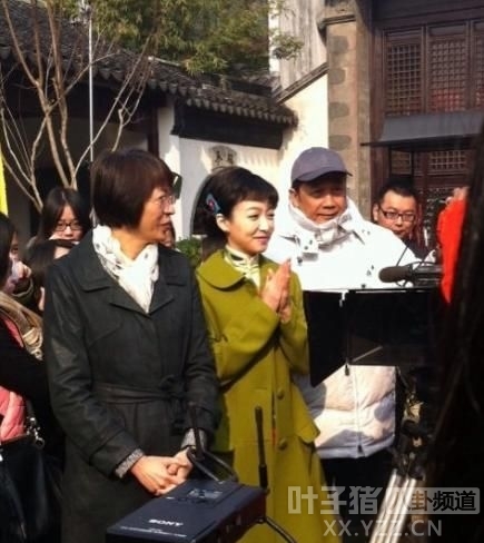 宋茜加盟悬疑剧《茧镇奇缘》 民国扮相曝光