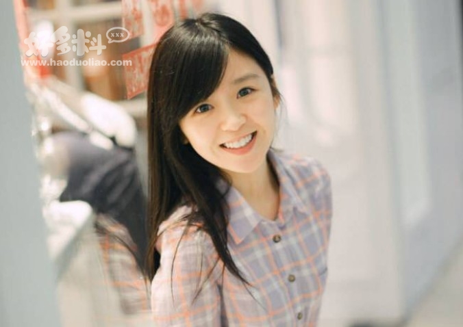 宋伊人性感照曝光 原来清纯的她私下还有这样的一面