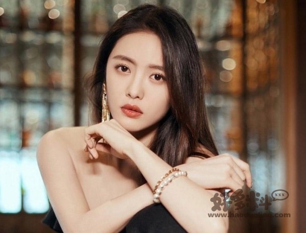 蔡文静家是不是很有钱 蔡文静与彭冠英私下关系如何