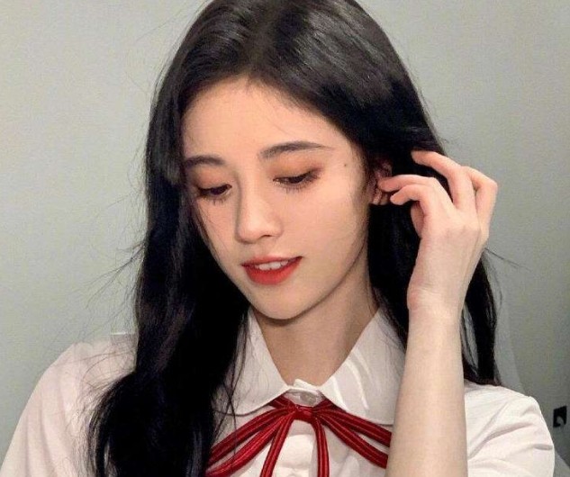 四千年美女鞠婧祎有没有整容呀 新剧播出演技受到群嘲