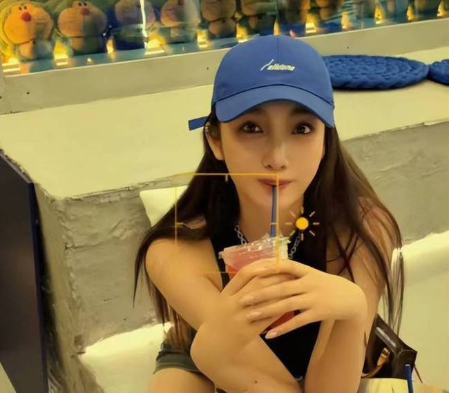 都美竹回应骗单亲妈妈粉丝20万:不信谣不传谣,等待法院审判结果