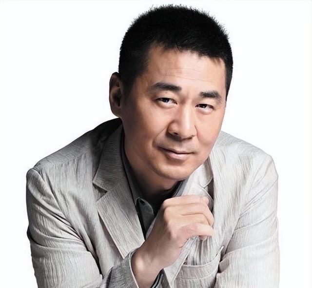 娱乐陈建斌个人资料简介及老婆(演员陈建斌33岁成名53岁正当红) 1