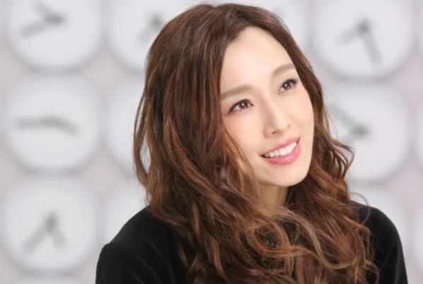 娱乐范玮琪(美国籍华语流行乐女歌手、演员、主持人) 1