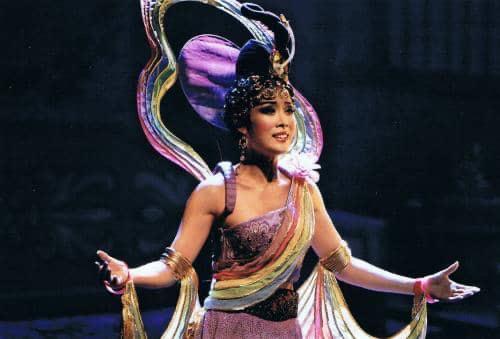 娱乐邹芮(中国歌手) 1