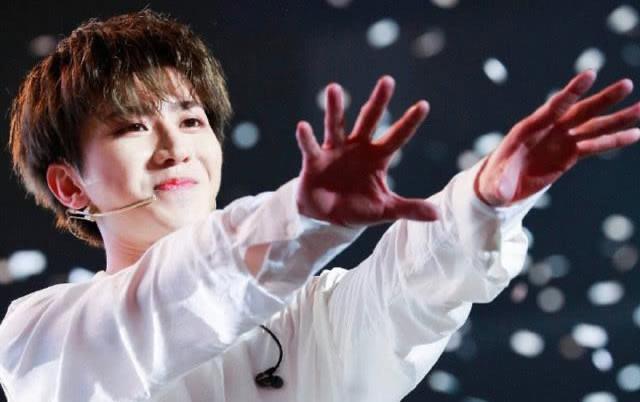 娱乐蔡徐坤个人简介最全(蔡徐坤个人资料简介及家世) 3