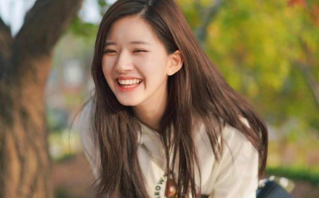 娱乐赵露思毕业于哪所初中(赵露思是体操运动员吗) 2