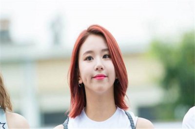 ​酒窝代表什么面相 脸上长酒窝的人面相