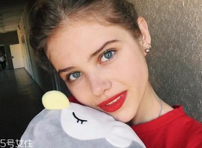 毛孔粗大应该怎么改善 超有效的收缩毛孔的方法