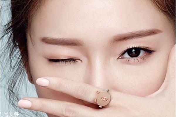 下睫毛太少太短怎么办 教你画出自然下睫毛 下睫毛太少太短怎么办 教你画出自然下睫毛