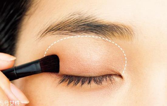 大地色眼妆怎么画教程 大地色眼影画法生活妆步骤图