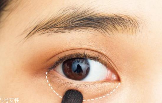 大地色眼妆怎么画教程 大地色眼影画法生活妆步骤图