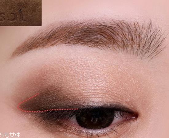 大地色眼妆怎么画教程 大地色眼影画法生活妆步骤图