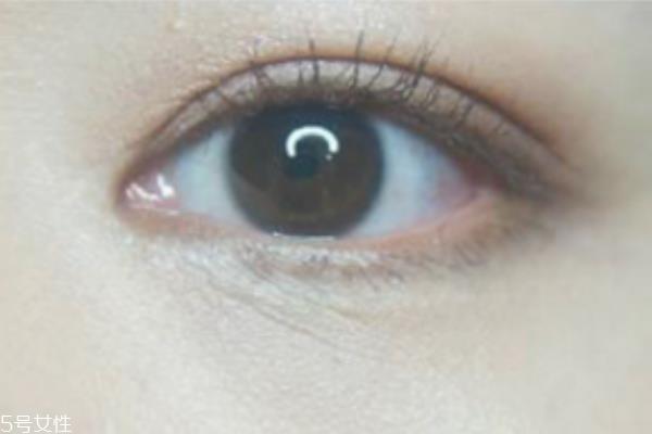 怎么遮黑眼圈效果最好 口碑超好的遮瑕产品推荐 怎么遮黑眼圈效果最好 口碑超好的遮瑕产品推荐