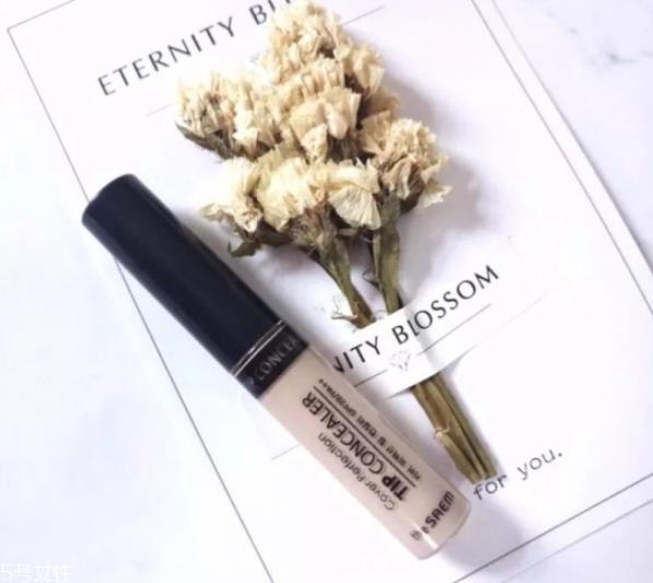 怎么遮黑眼圈效果最好 口碑超好的遮瑕产品推荐 怎么遮黑眼圈效果最好 口碑超好的遮瑕产品推荐