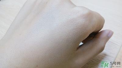 植村秀小灯泡粉底液色号 植村秀小灯泡粉底液试色 植村秀小灯泡粉底液色号 植村秀小灯泡粉底液试色