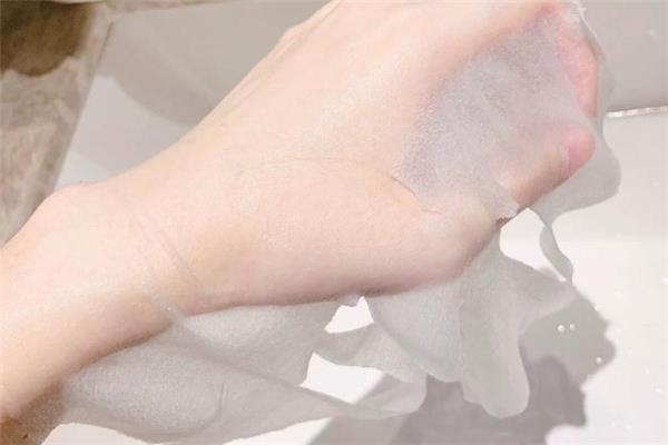 欧莱雅安瓶面膜价格 欧莱雅安瓶面膜需要冷藏吗 欧莱雅安瓶面膜价格 欧莱雅安瓶面膜需要冷藏吗