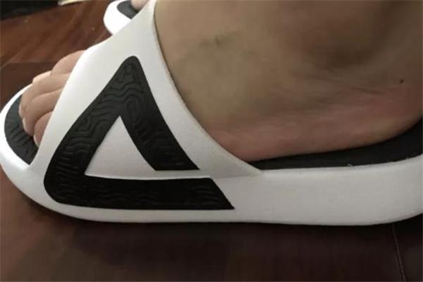 匹克态极拖鞋测评 态极拖鞋怎么样