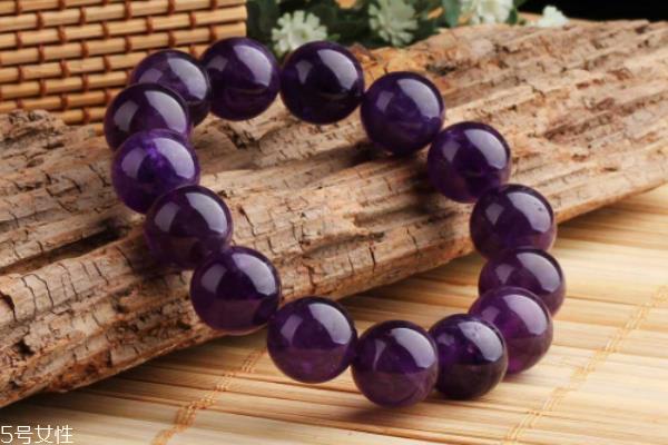 紫水晶手链的功效与作用 有很多好处