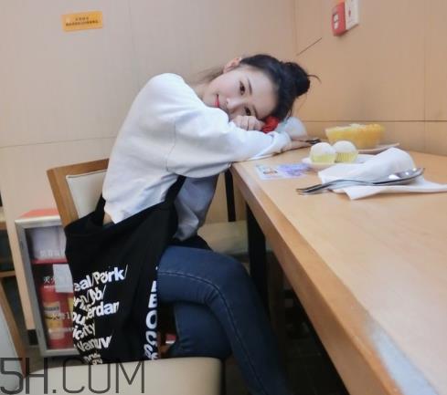 american apparel是什么牌子？american apparel是什么档次？