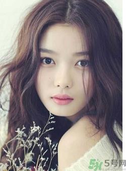 金裕贞妆容 金裕贞蜜桃妆怎么化? 金裕贞妆容 金裕贞蜜桃妆怎么化?